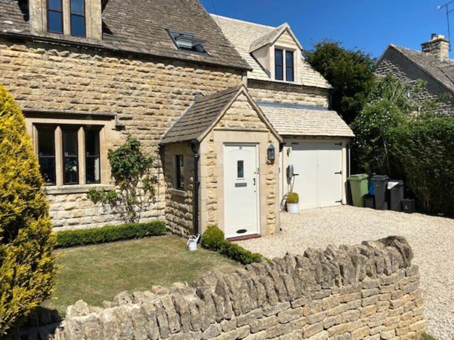Large Stylish Luxury Cotswold Cottage - Ideal For Families, W/ Ev Charging Andoversford Luaran gambar